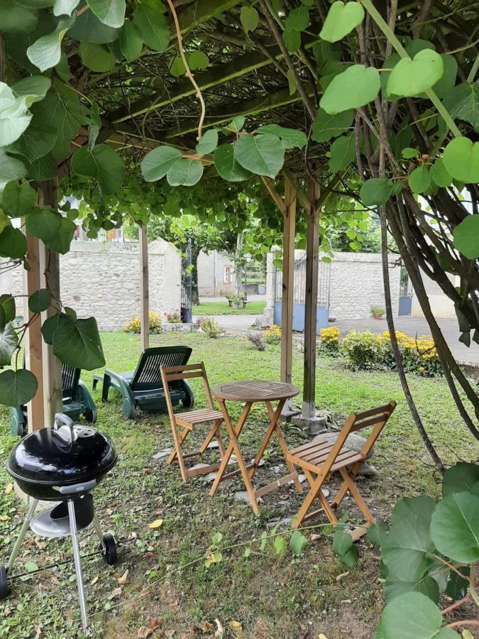 Bel Rénové Dans Maison Bigourdane * Pouzac