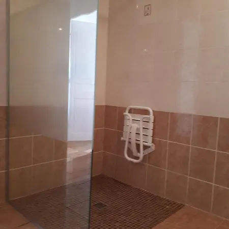 Bel appartement rénové dans maison bigourdane Pouzac Extérieur photo