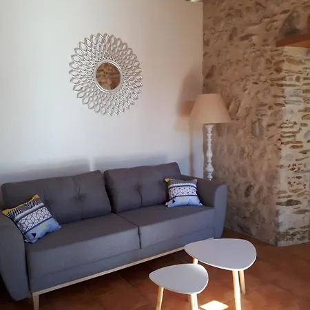 Bel appartement rénové dans maison bigourdane Pouzac Extérieur photo